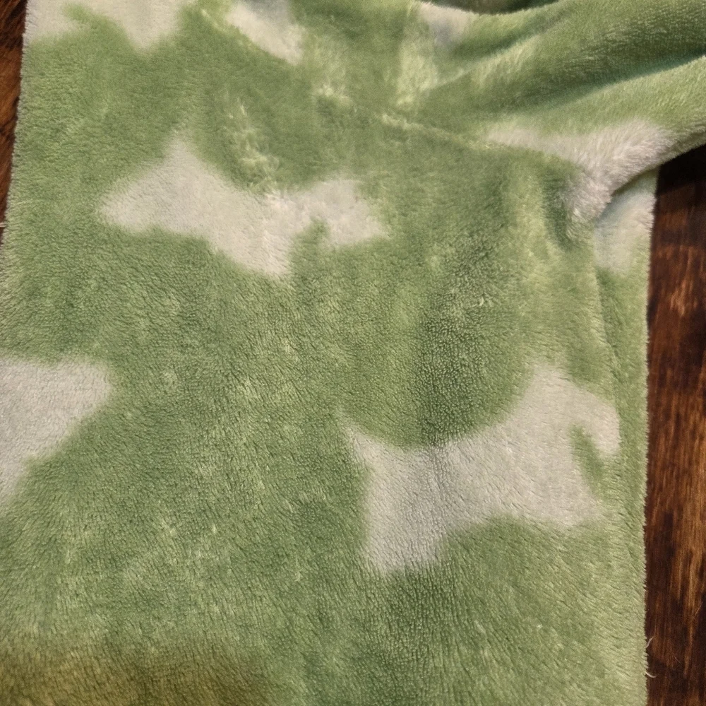 Scotty-Dog women’s robe Lime Green Size Large